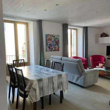 Maison Cantal A Marchastel 15400 Marchastel (Cantal)